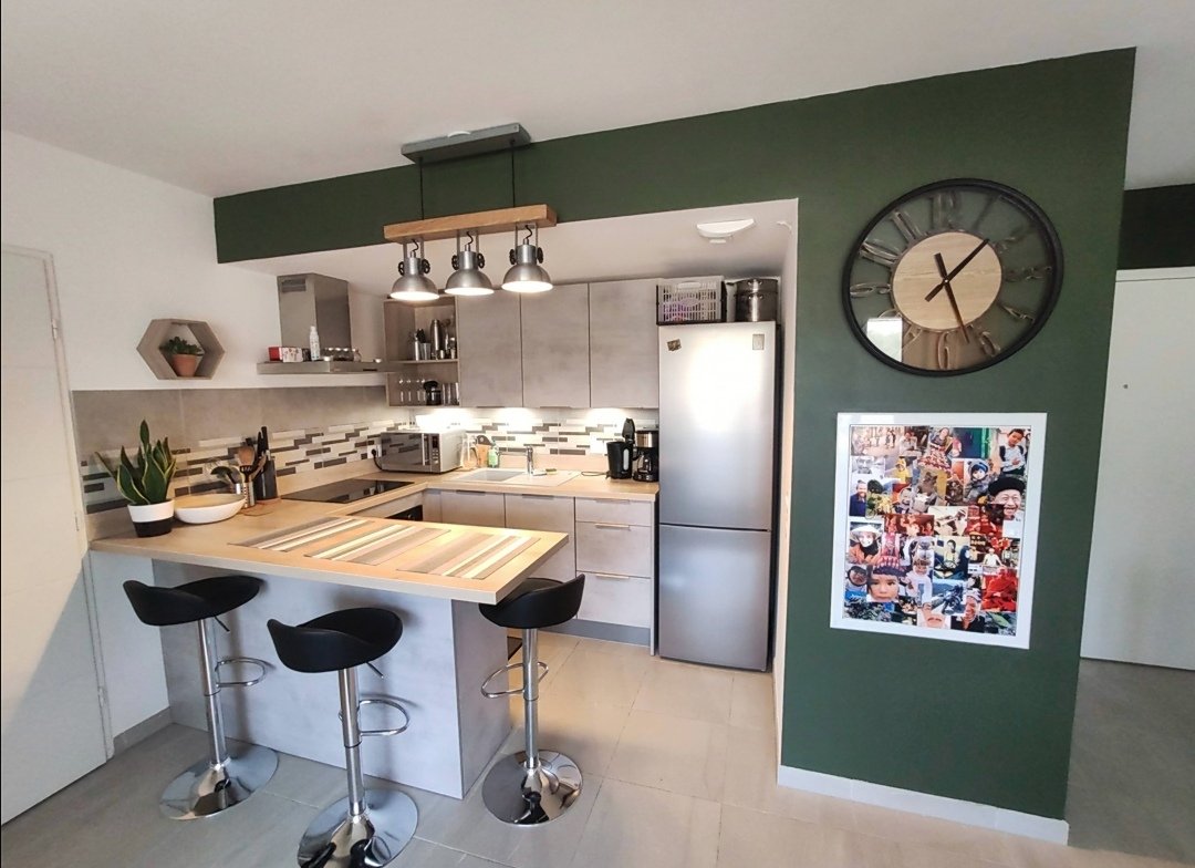 Cuisine rénovée et décorée par Laure GAY-PEILLER